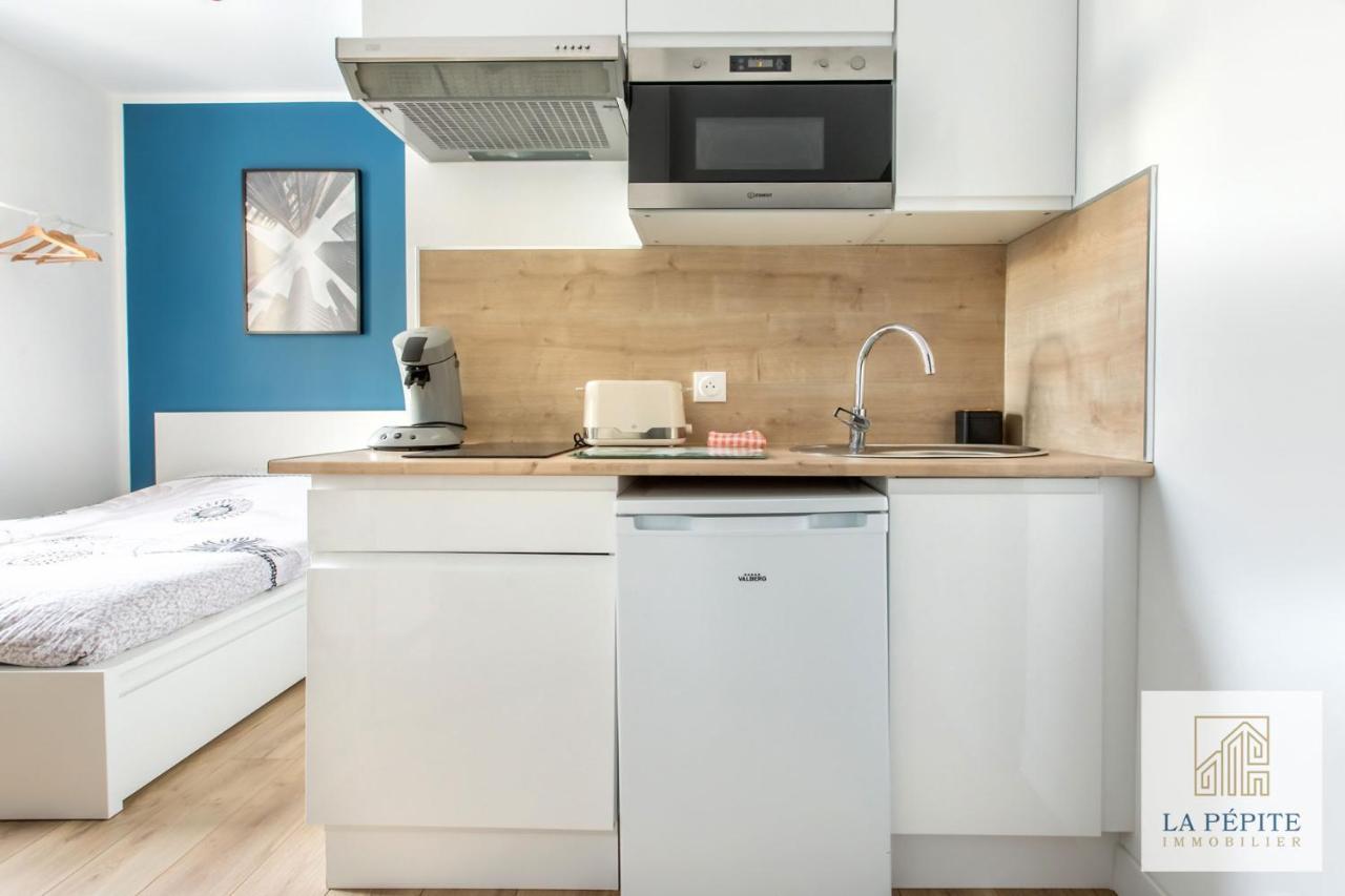 Residence Pasteur 瓦朗西纳 外观 照片